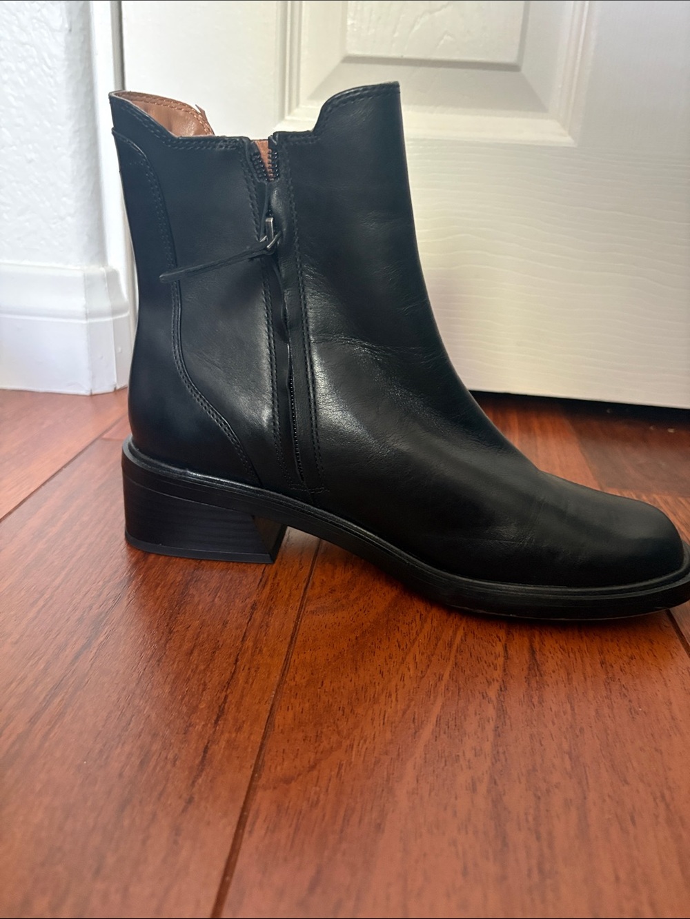 Black Leather Chelsea Ankle Boots - Picture 3 of 7